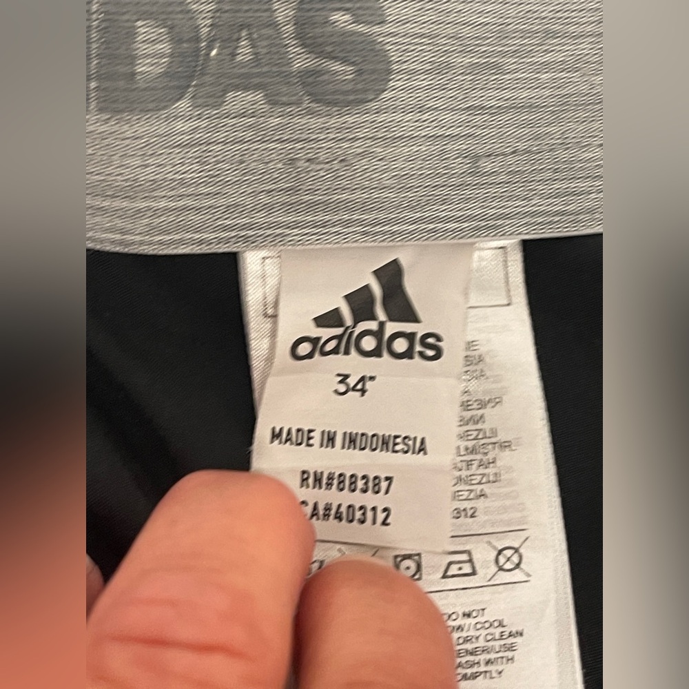 Adidas Flat Front Performance Short Men's Black 34 - Picture 3 of 7
